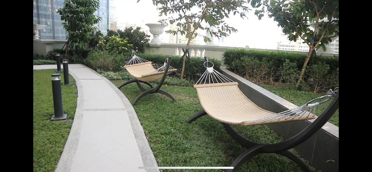 1 Bedroom Condo Uptown Parksuites Bgc, High Floor, Morning Sun Манила Экстерьер фото
