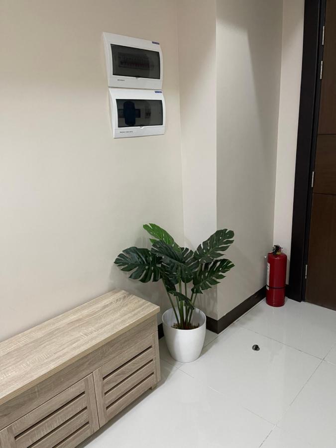 1 Bedroom Condo Uptown Parksuites Bgc, High Floor, Morning Sun Манила Экстерьер фото
