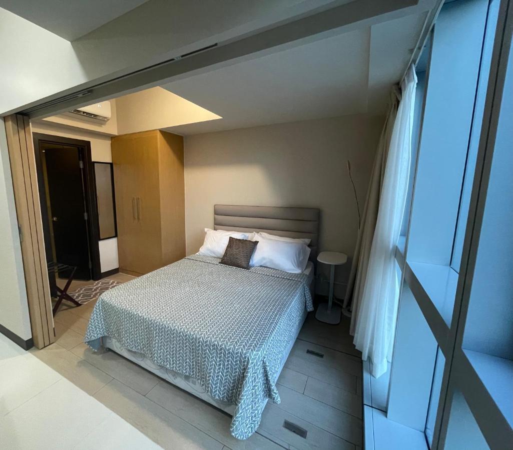 1 Bedroom Condo Uptown Parksuites Bgc, High Floor, Morning Sun Манила Экстерьер фото