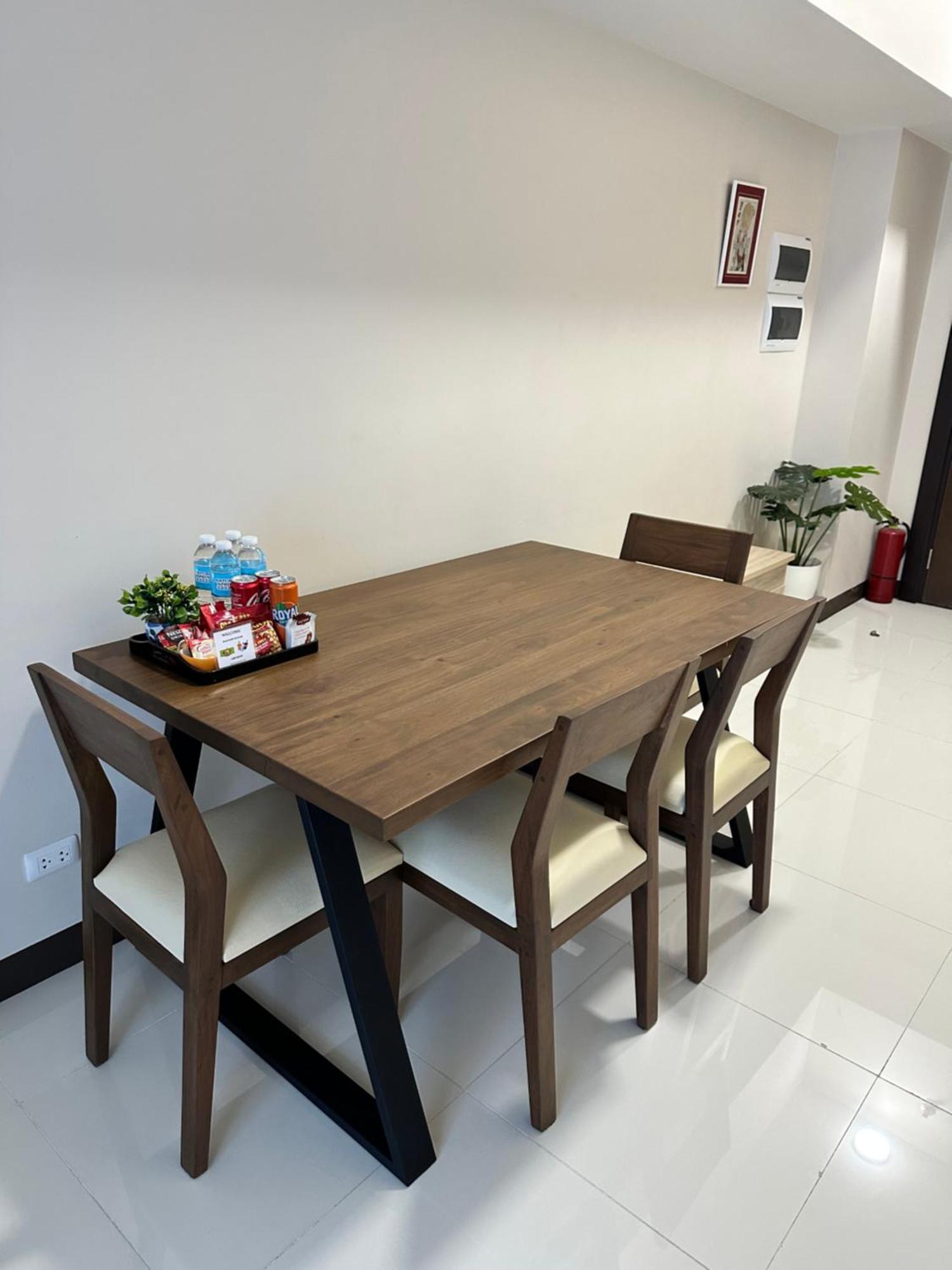 1 Bedroom Condo Uptown Parksuites Bgc, High Floor, Morning Sun Манила Экстерьер фото